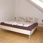 Apartment-ferienwohnung Dresden-briesnitz * Dresden