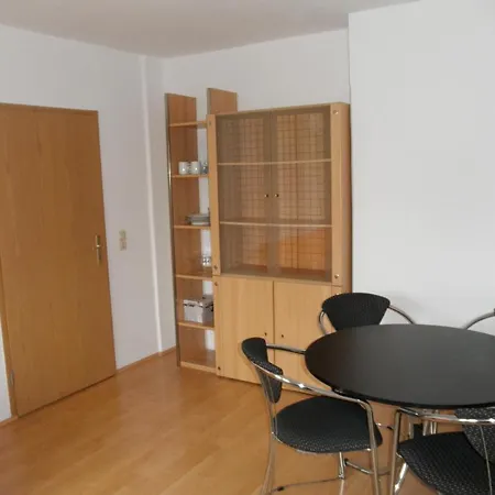شقة Apartment-ferienwohnung Dresden-briesnitz دريسدن