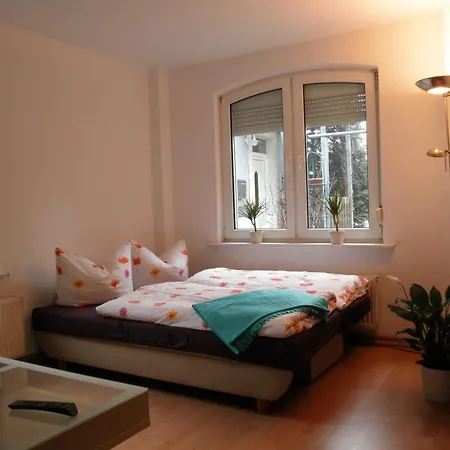 Apartment-ferienwohnung Dresden-briesnitz Дрезден