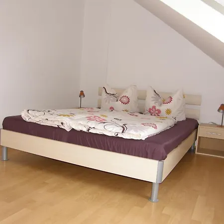 Apartment-ferienwohnung Dresden-briesnitz * Drážďany
